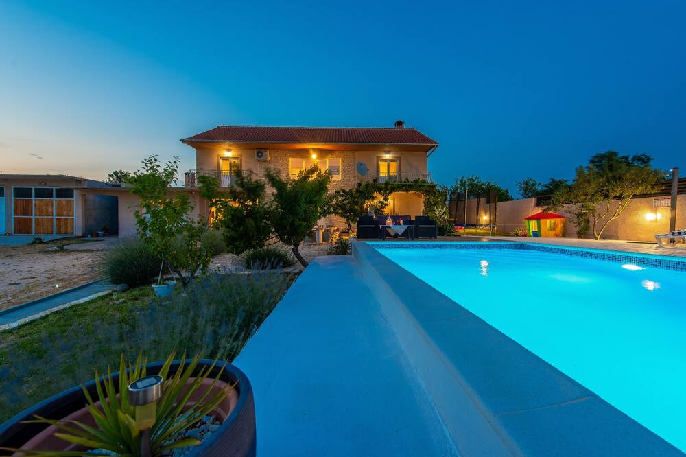 Photo of Outdoor in Lisicici