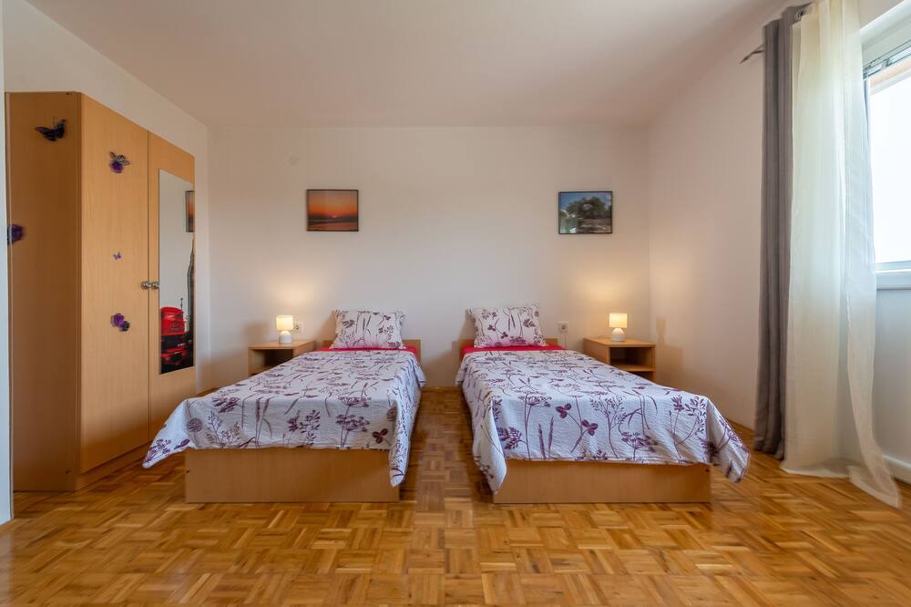Photo of Bedroom in Lisicici