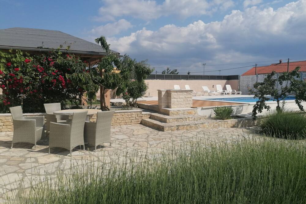 Photo of Outdoor in Lisicici