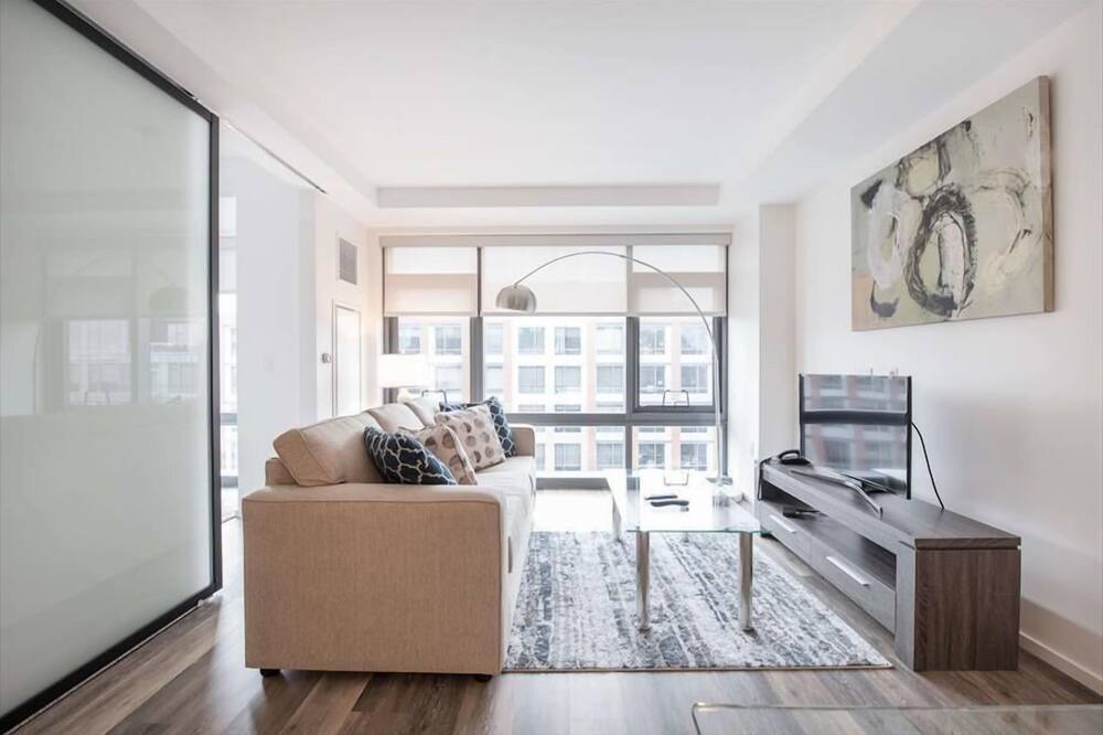 Photo of Livingroom in Shawmut