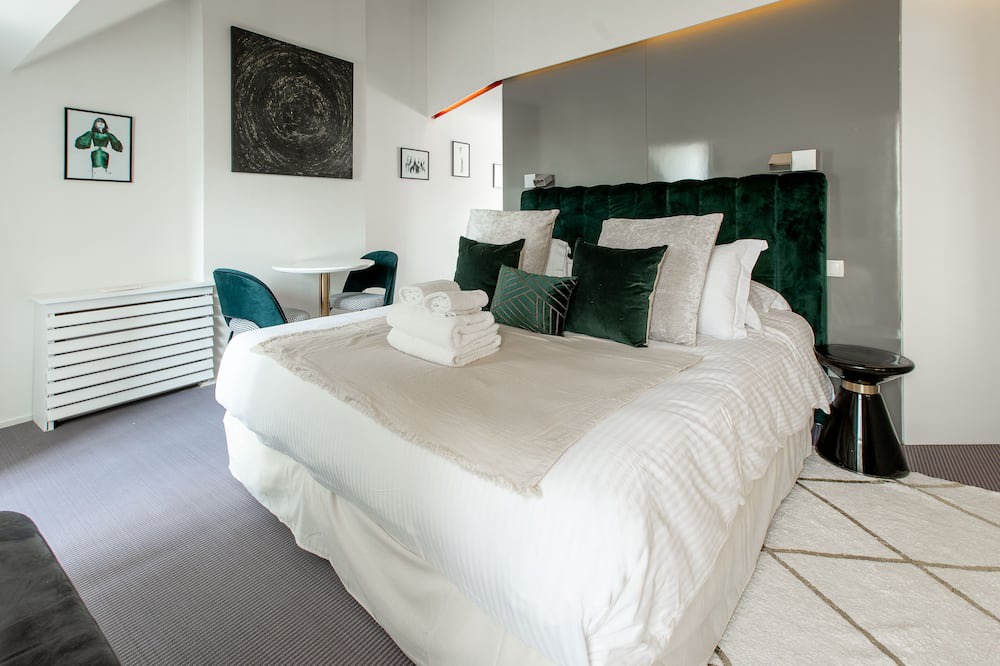 Photo of Bedroom in Beaune City Centre