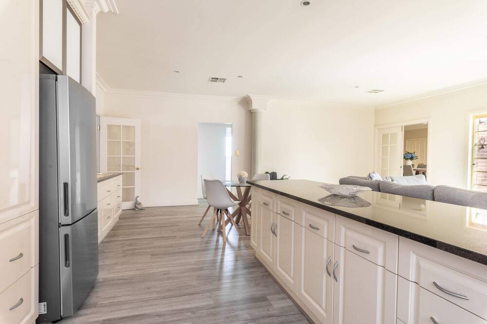 Photo of Others in Highbury