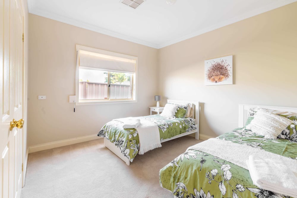 Photo of Bedroom in Highbury