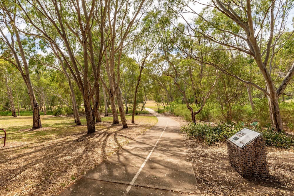 Photo of Others in Highbury