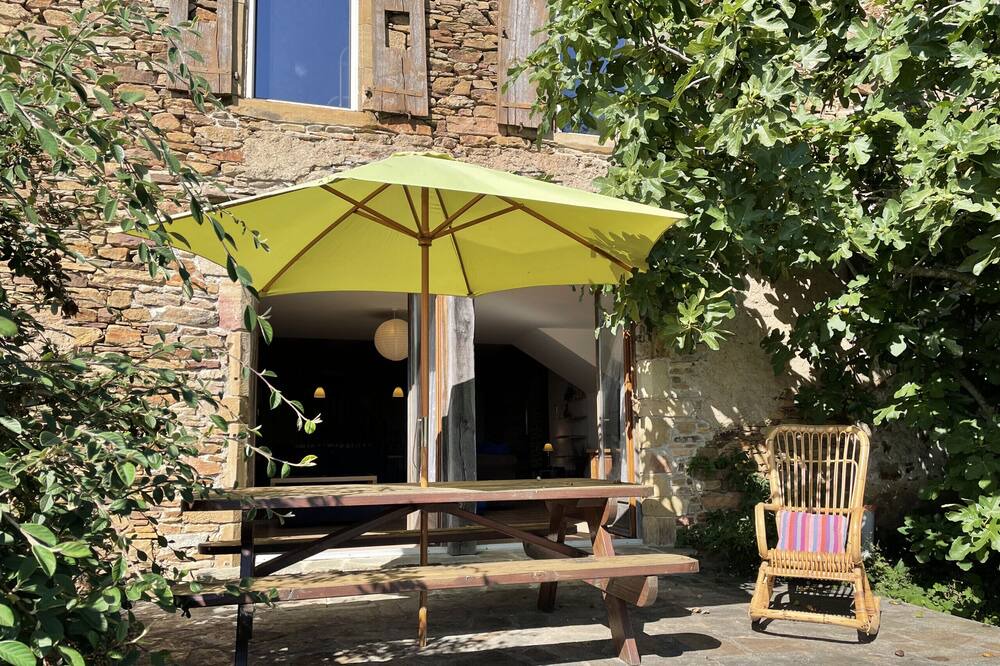 Photo of Patio Balcony in Connac