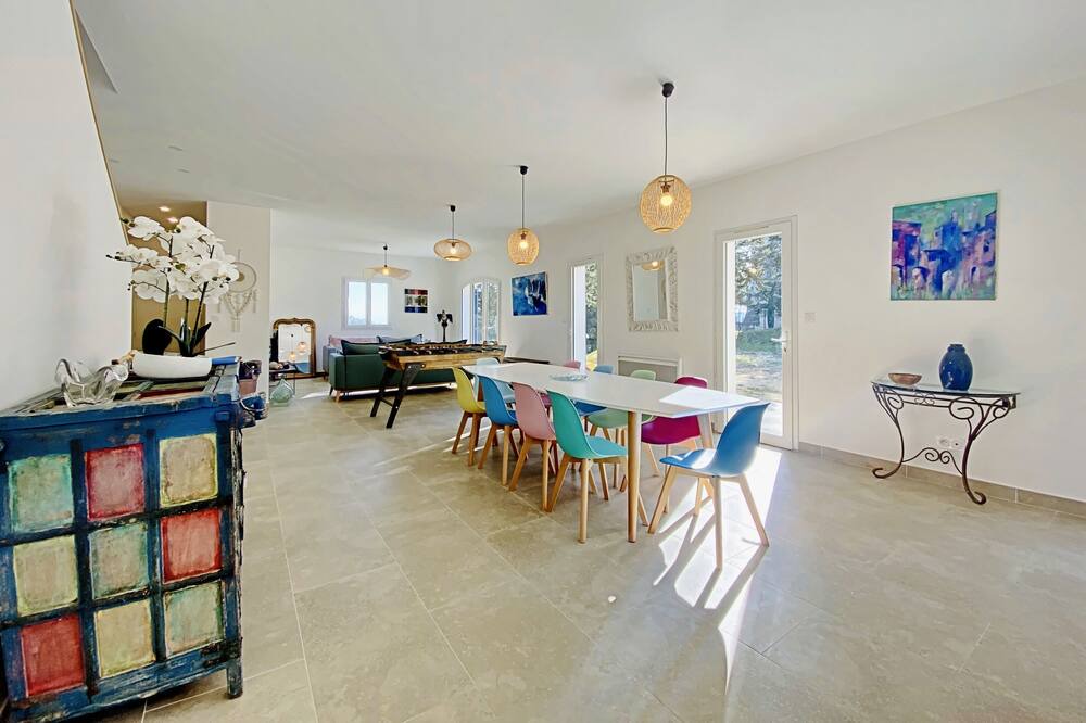 Photo of Livingroom in Pujaut