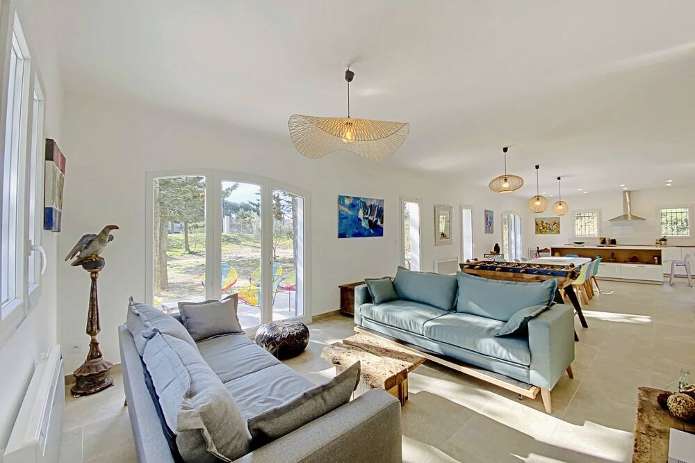 Photo of Livingroom in Pujaut