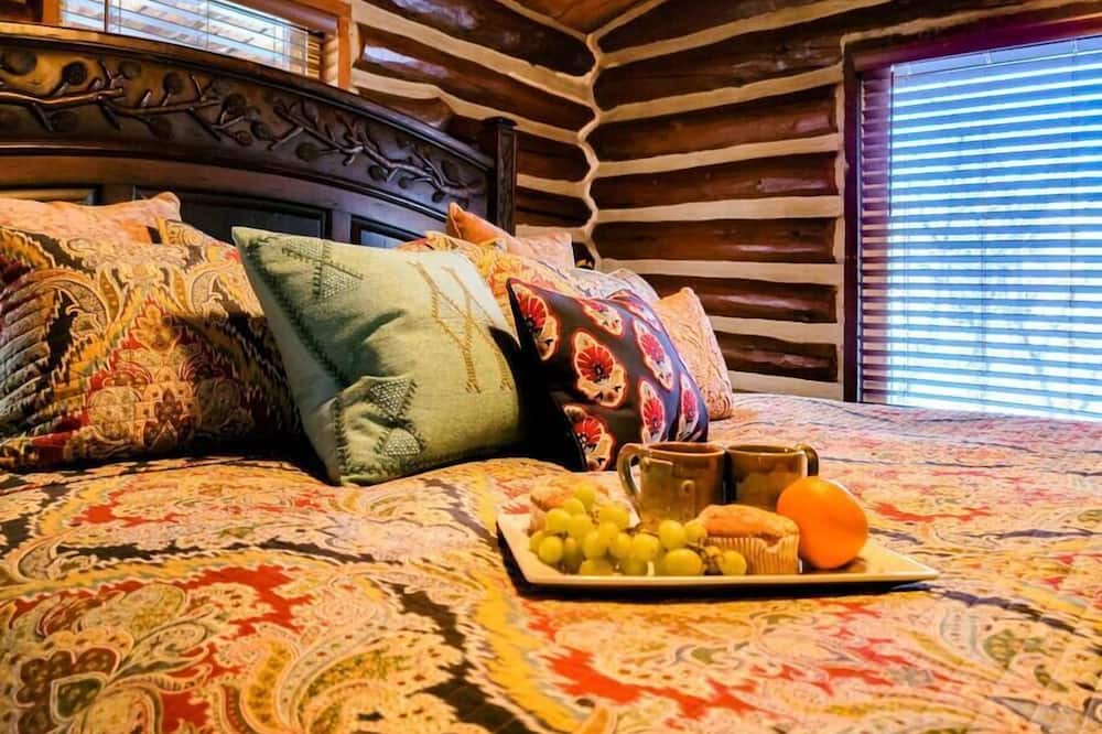 Photo of Bedroom in Eden