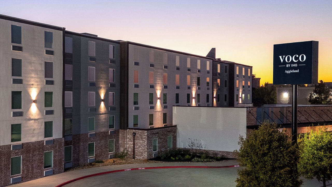 Photo of Outdoor in Redmond Terrace