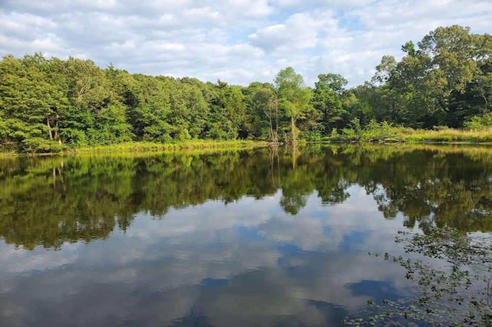 Photo of Outdoor in Mount Pleasant