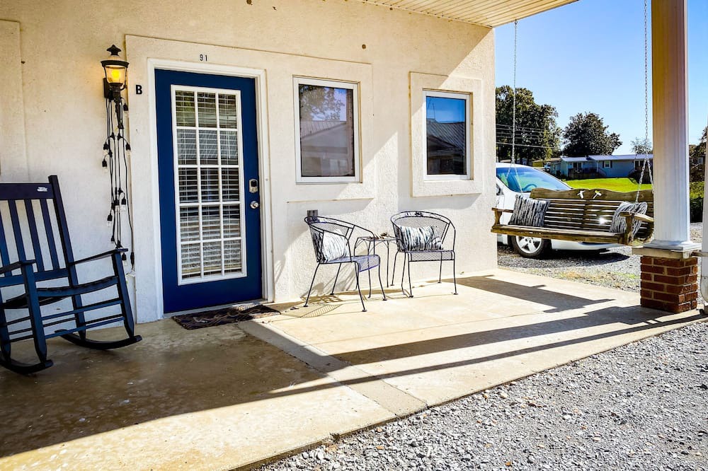 Photo of Patio Balcony in Gilbertsville