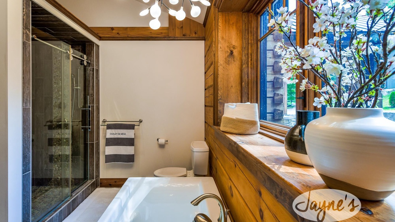 Photo of Bathroom in Selwyn