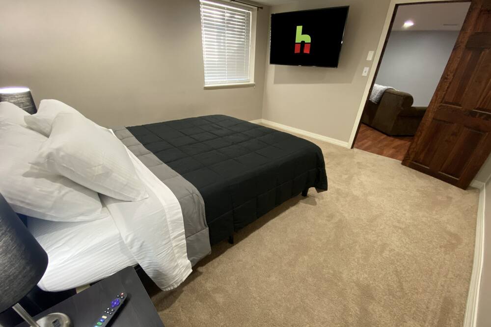 Photo of Bedroom in Kentwood