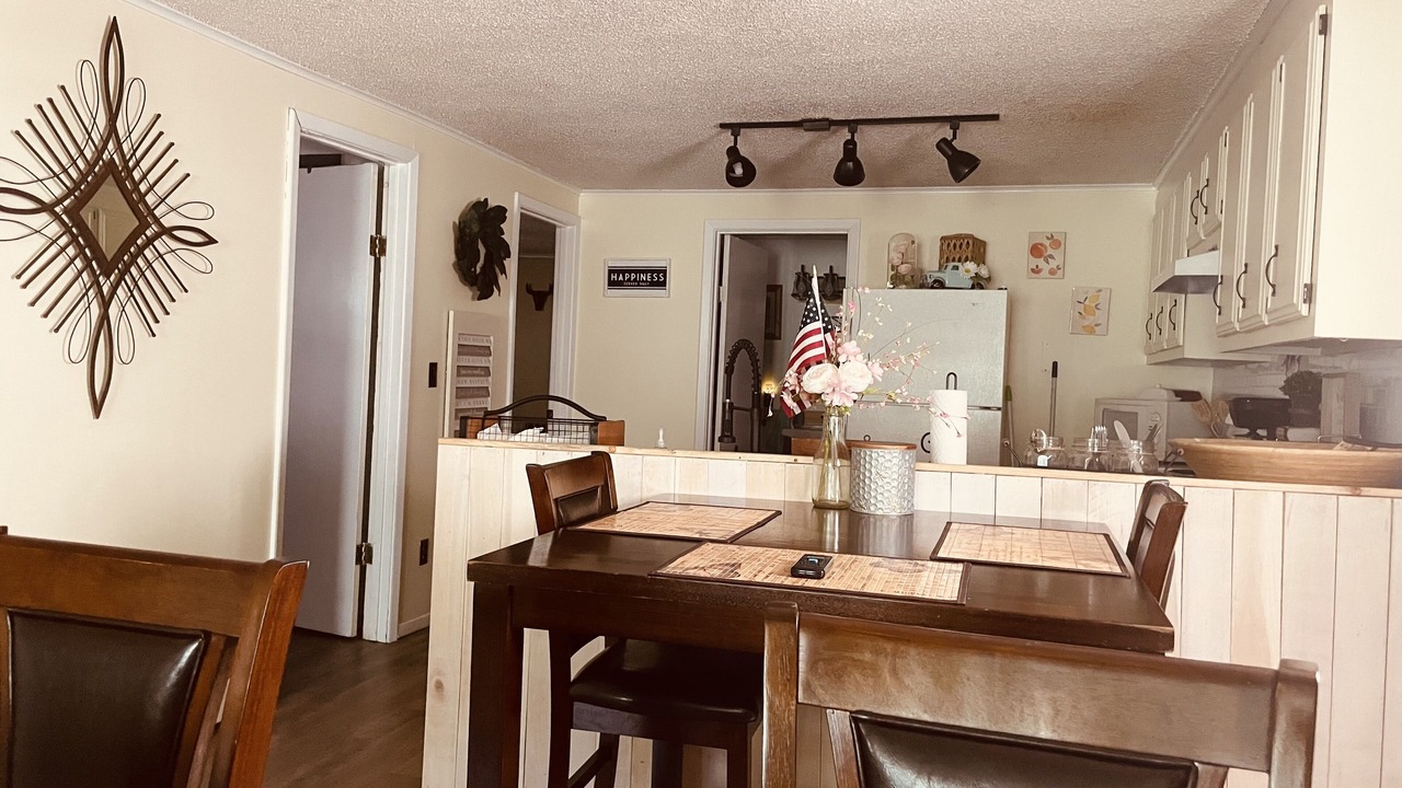 Photo of Kitchen in Shinglehouse