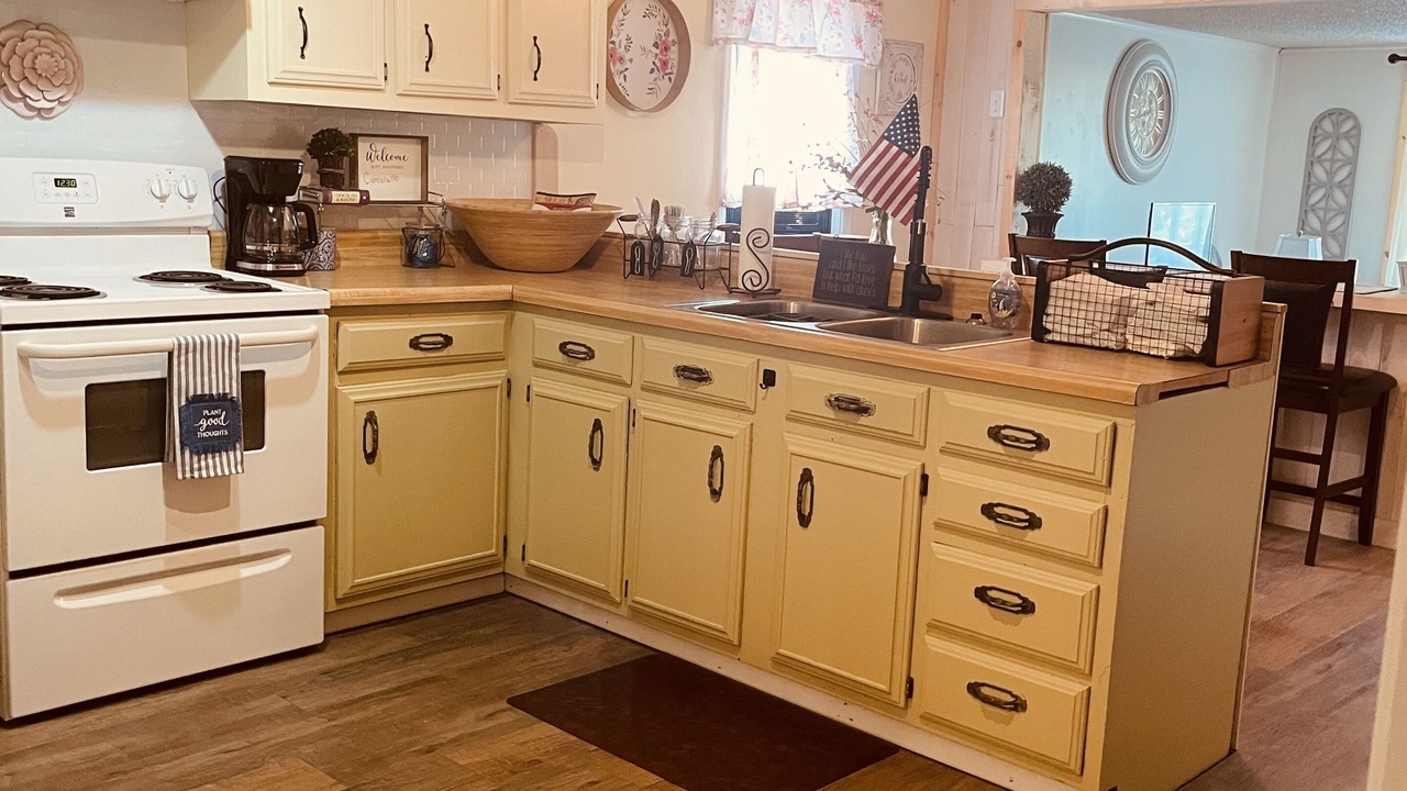 Photo of Kitchen in Shinglehouse