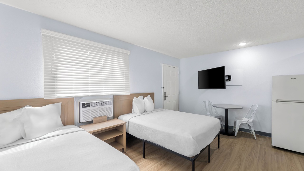 Photo of Bedroom in Tougaloo