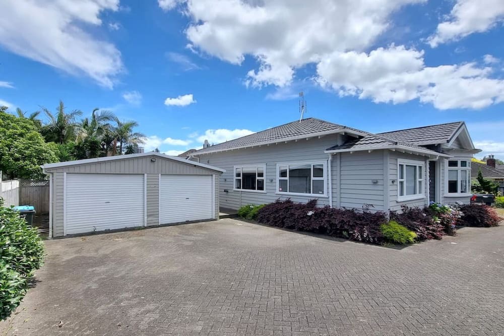 Photo of Others in Remuera