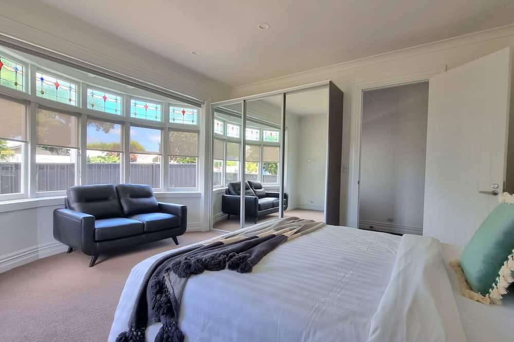 Photo of Others in Remuera