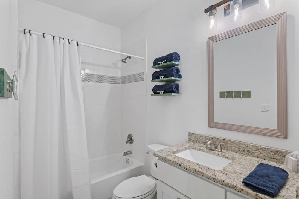 Photo of Bathroom in Rockport