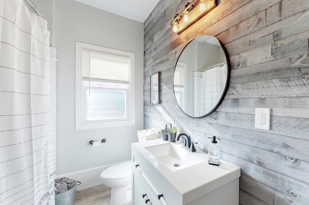 Photo of Bathroom in Hartville