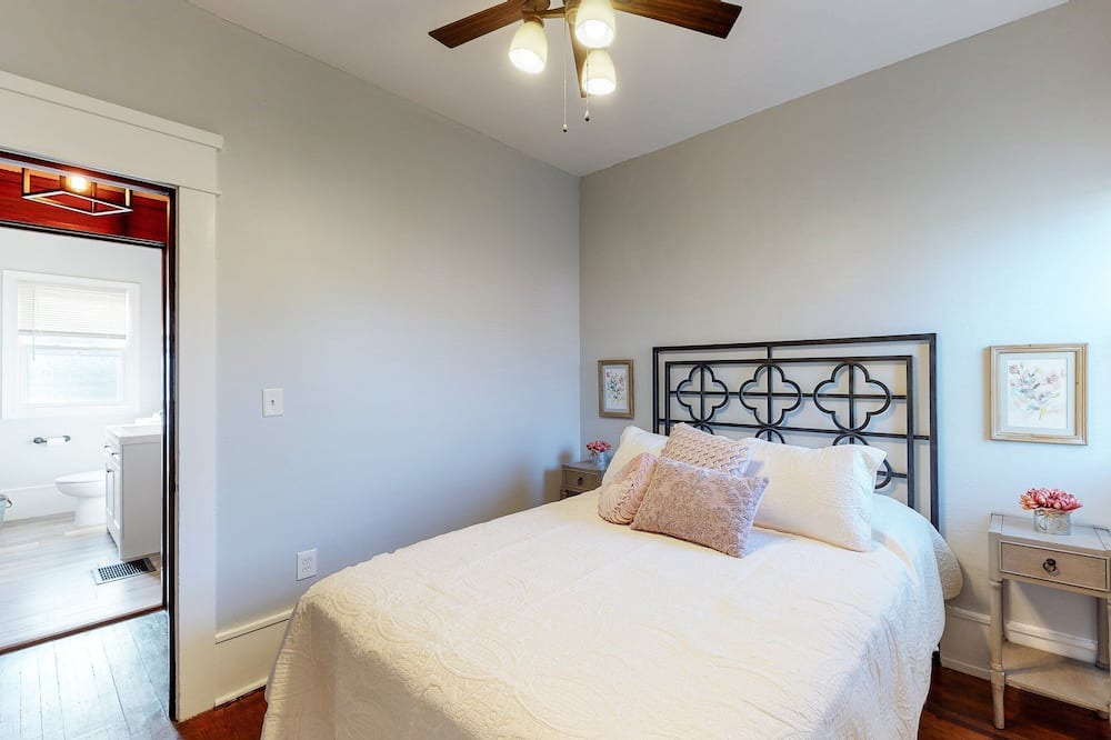 Photo of Bedroom in Hartville