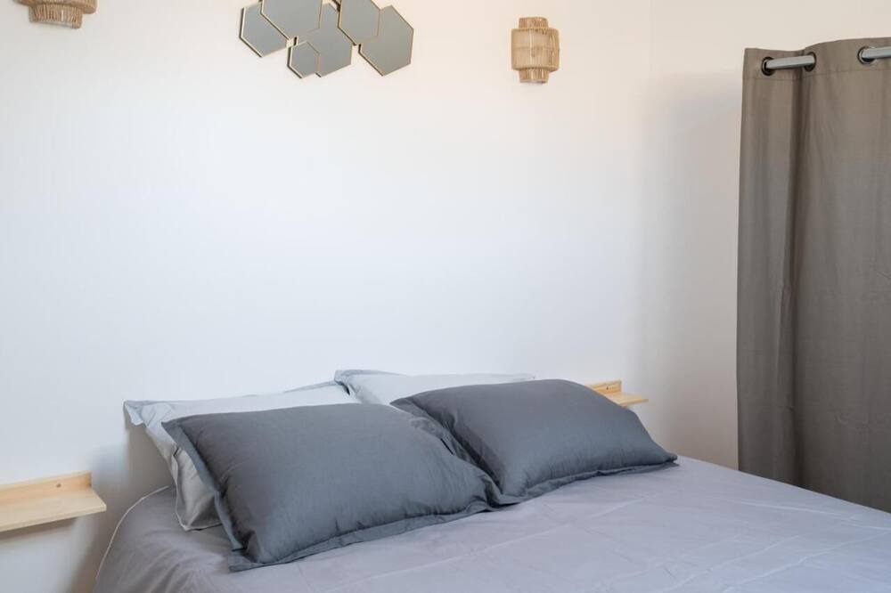 Photo of Bedroom in Rambouillet