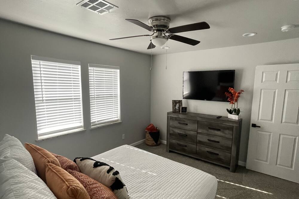 Photo of Bedroom in Central Oklahoma City