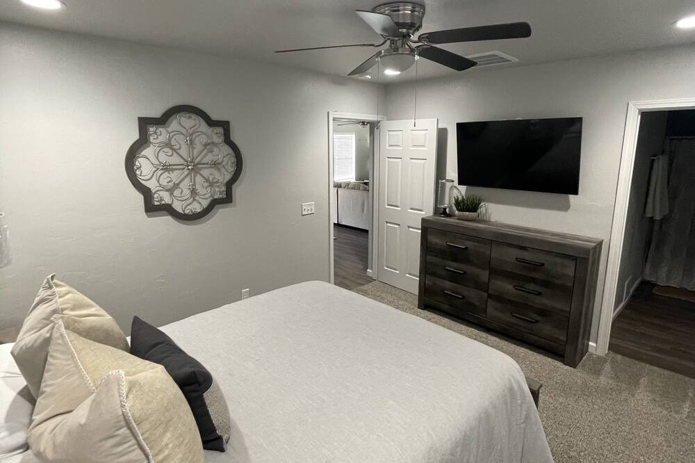 Photo of Bedroom in Central Oklahoma City