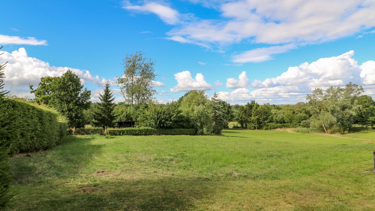 Photo of Others in Holymoorside