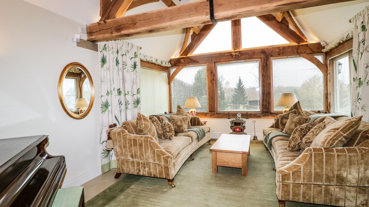 Photo of Others in Holymoorside