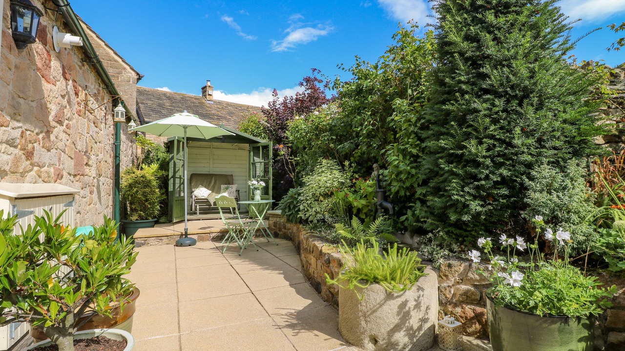 Photo of Others in Holymoorside