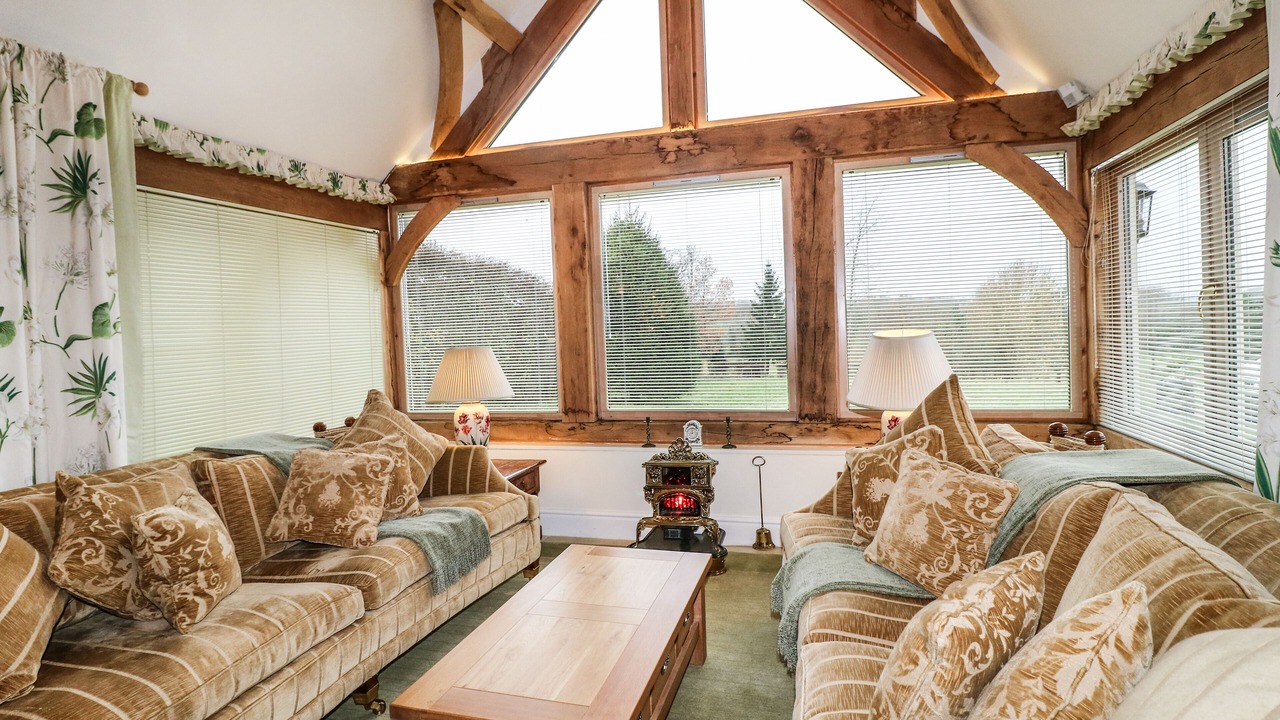 Photo of Others in Holymoorside