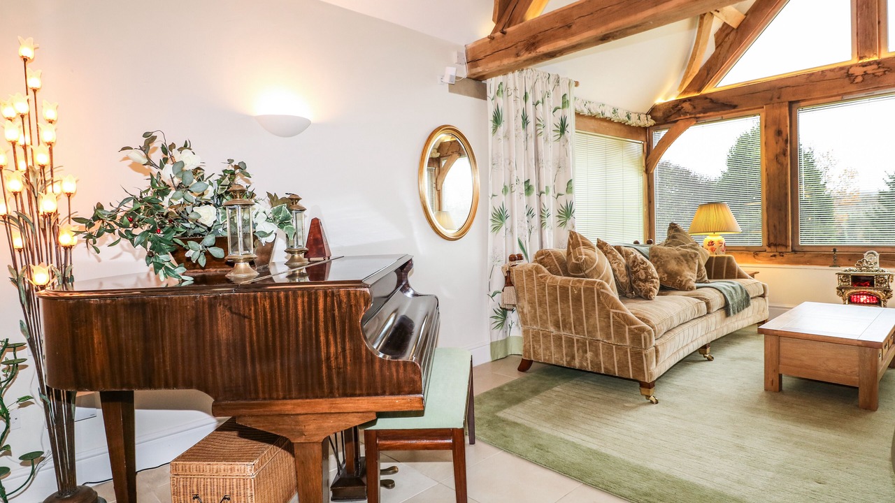 Photo of Others in Holymoorside