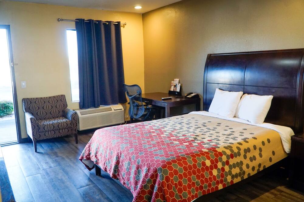 Photo of Bedroom in Drayton