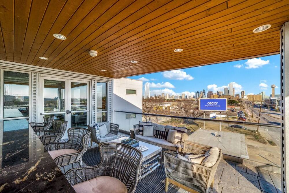 Photo of Patio Balcony in West Dallas