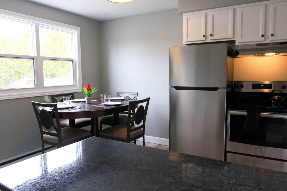 Photo of Kitchen in Strathroy