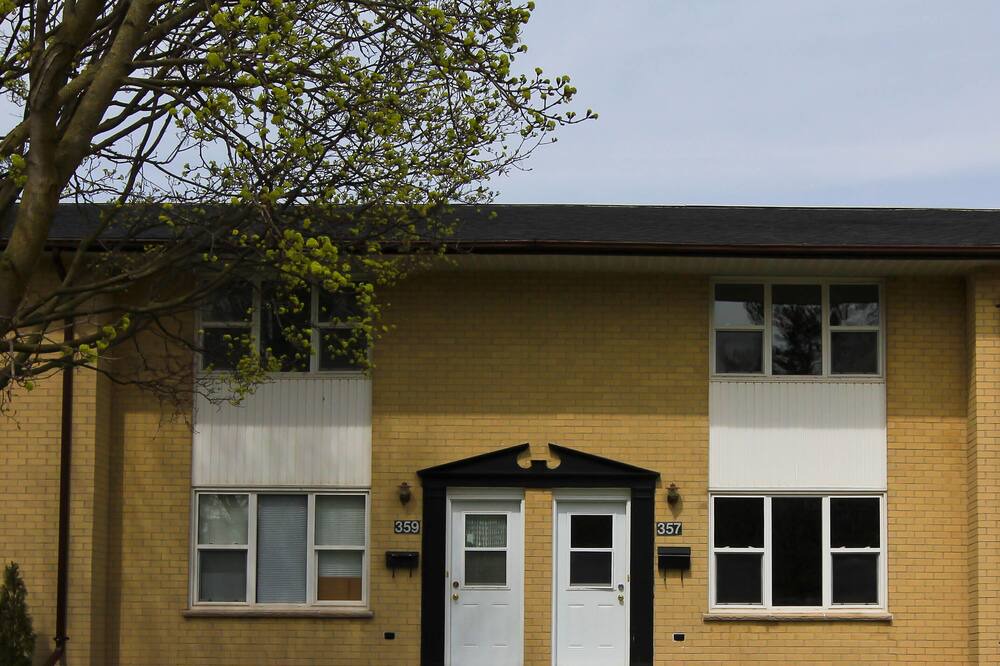 Photo of Outdoor in Strathroy