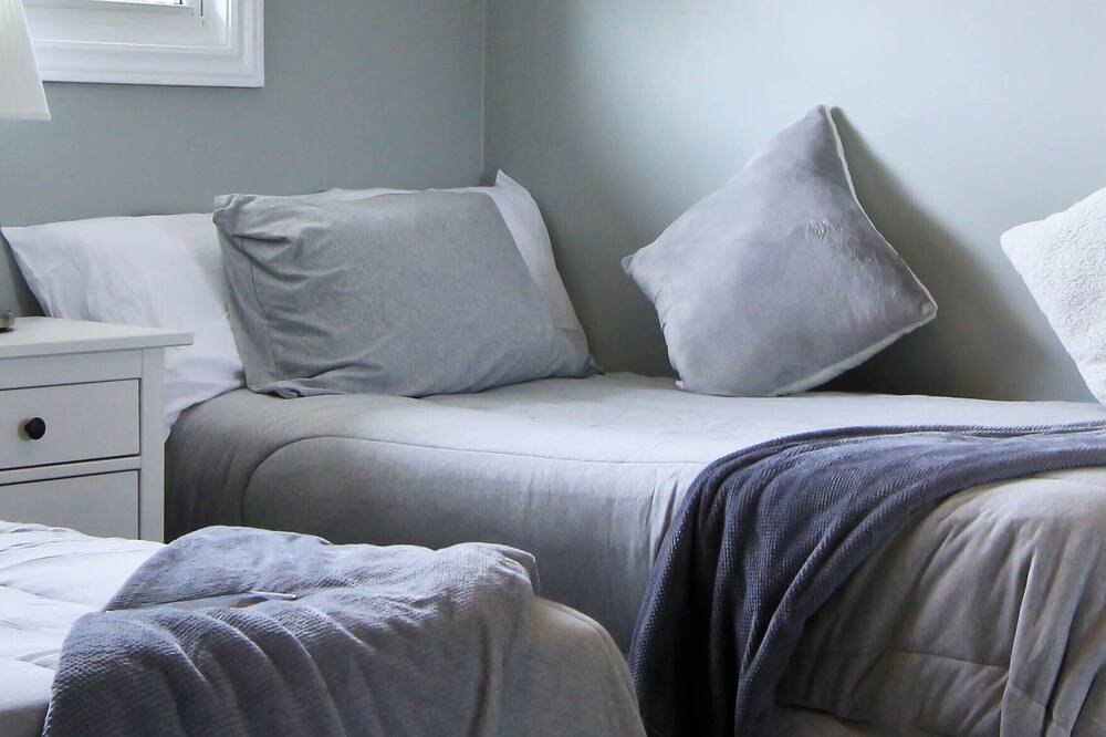 Photo of Bedroom in Strathroy