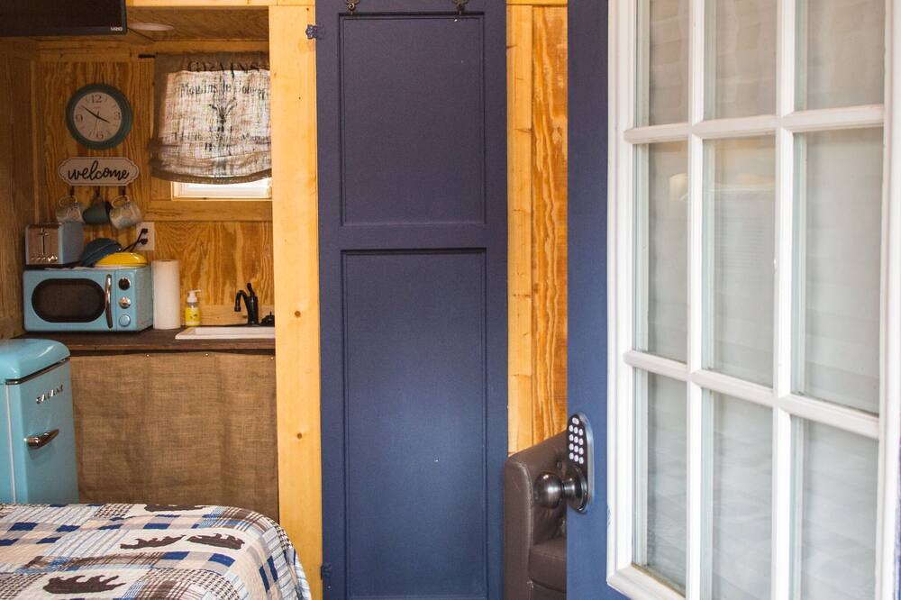 Photo of Bedroom in Peach County