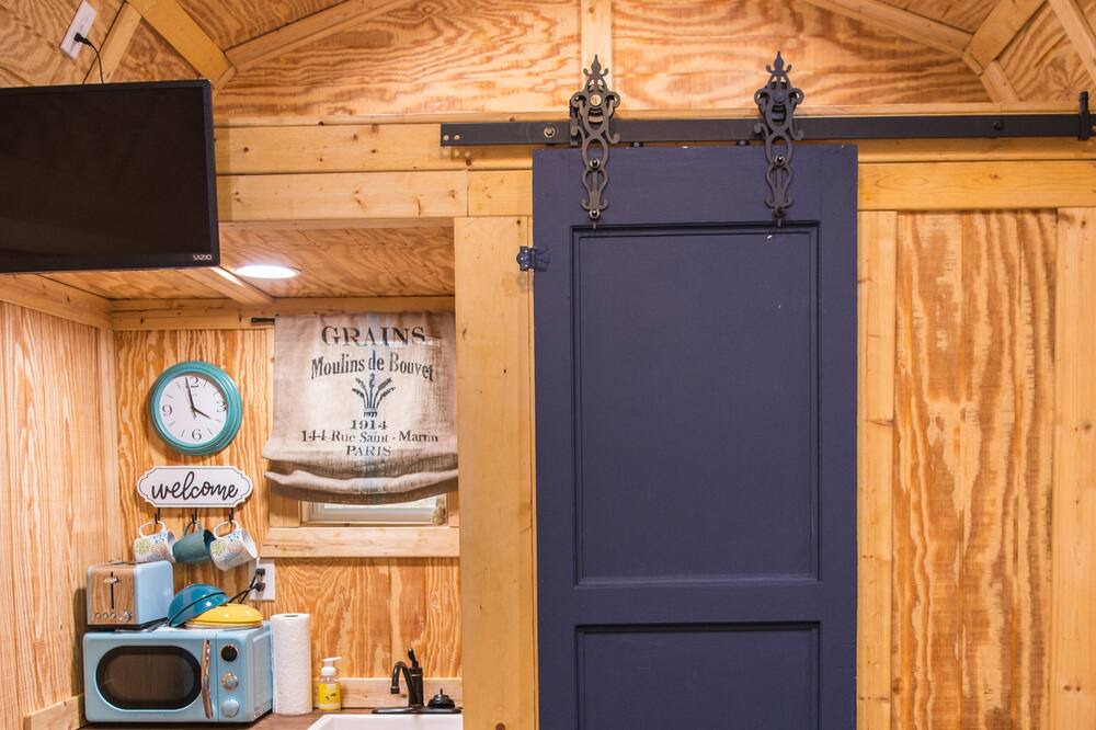 Photo of Bedroom in Peach County