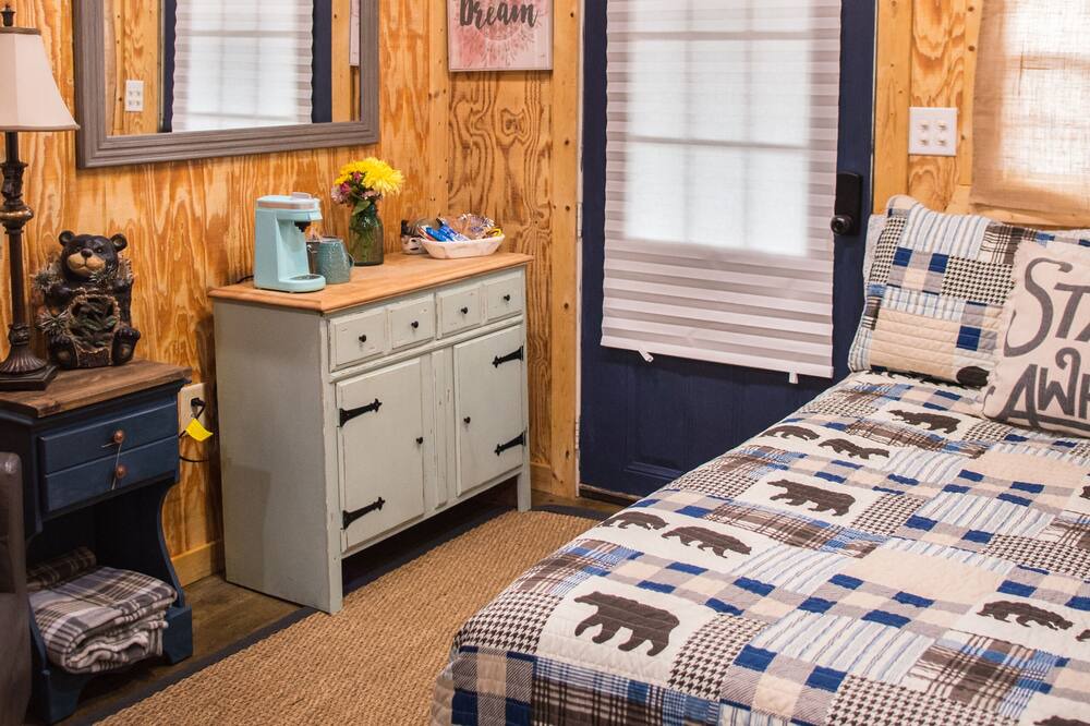 Photo of Bedroom in Peach County