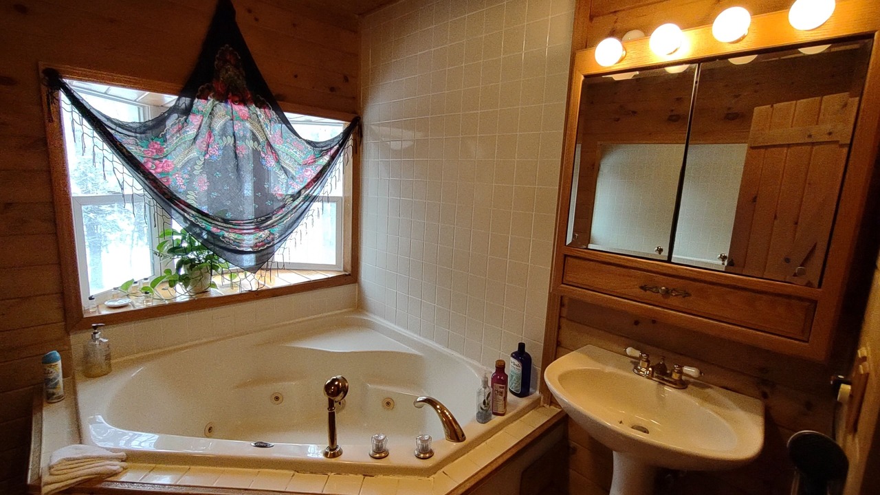 Photo of Others in Spencer