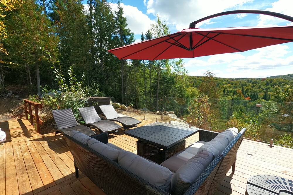 Photo of Patio Balcony in Lantier