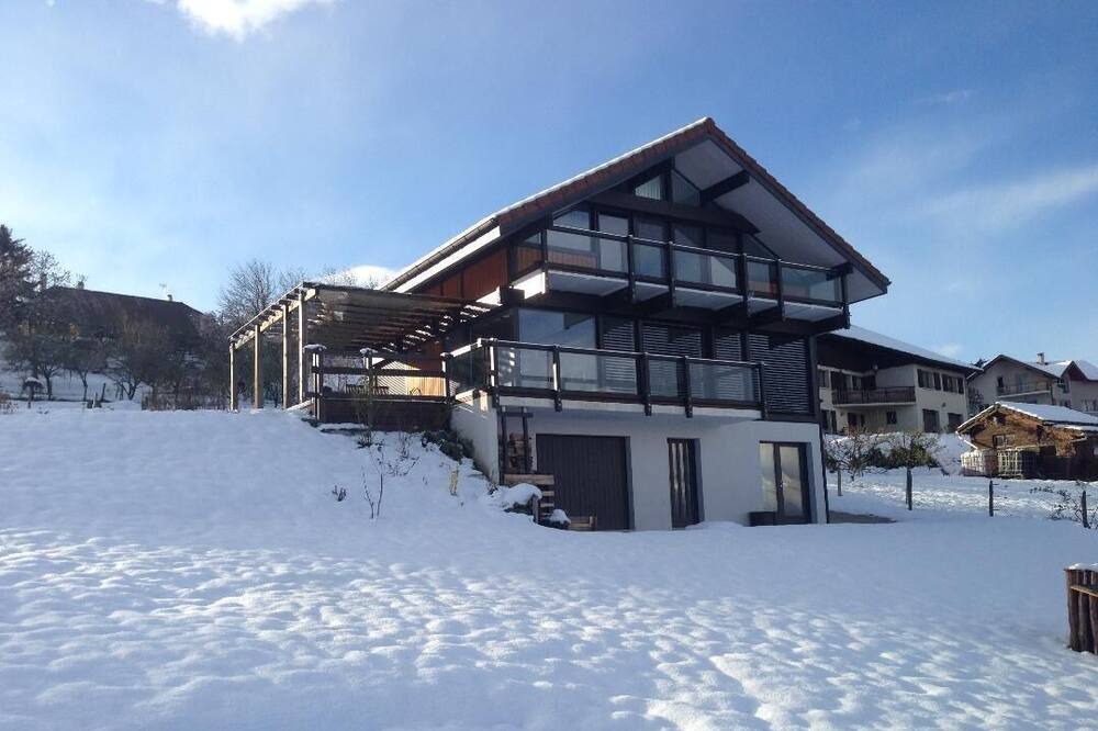 Photo of Outdoor in Pringy