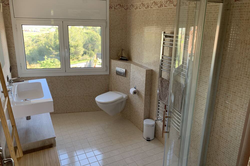 Photo of Bathroom in Les Gunyoles