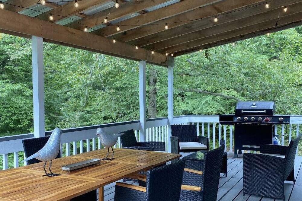 Photo of Patio Balcony in Rowland