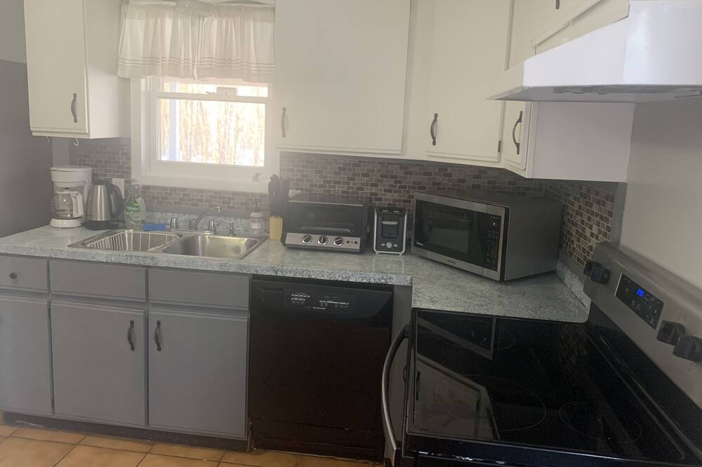 Photo of Kitchen in Rowland