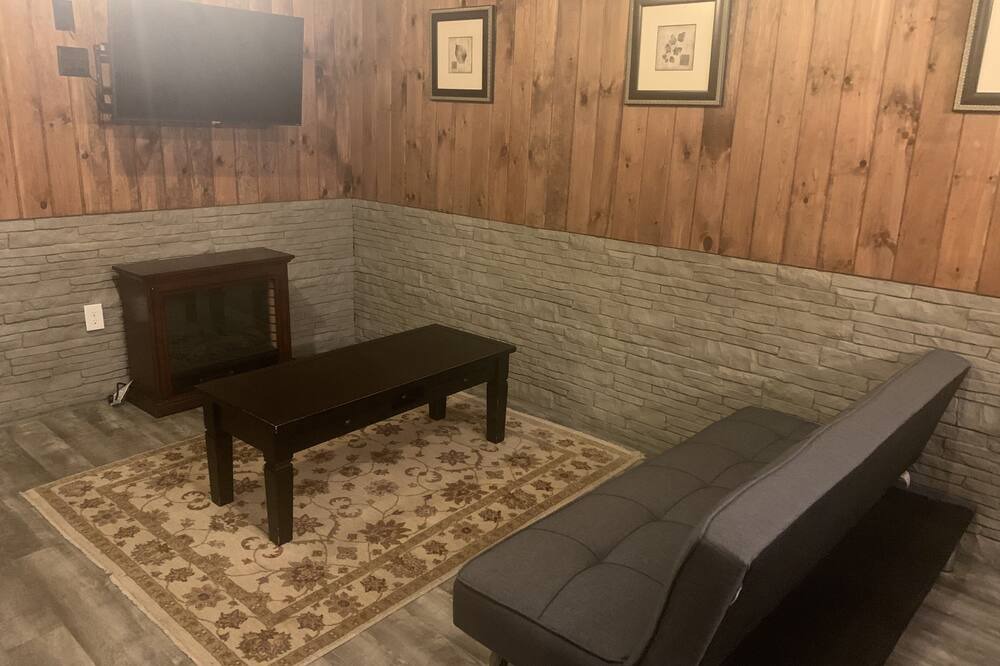 Photo of Livingroom in Rowland