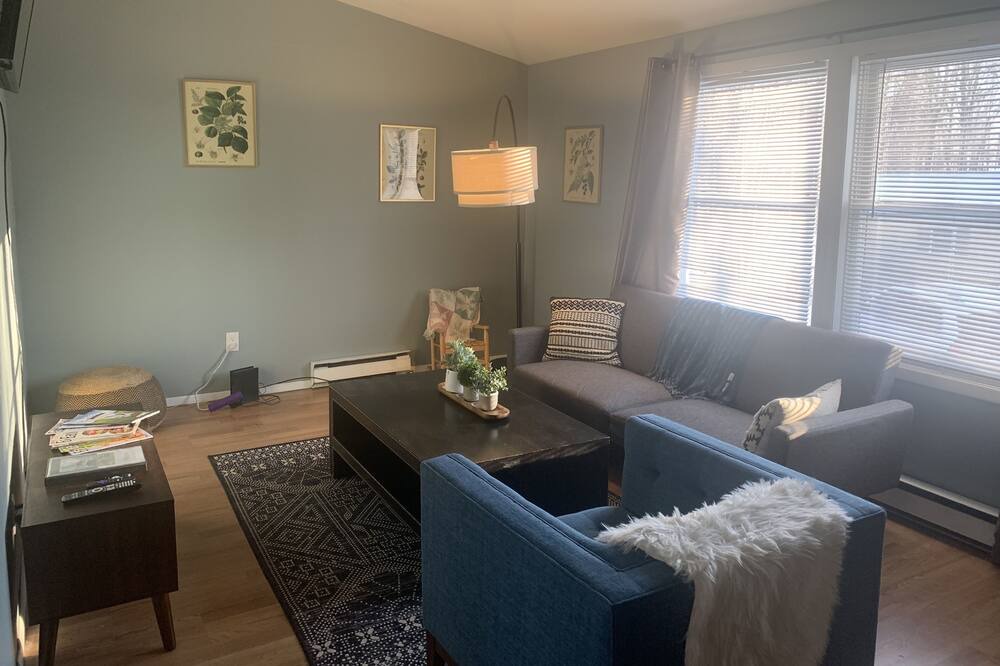 Photo of Livingroom in Rowland