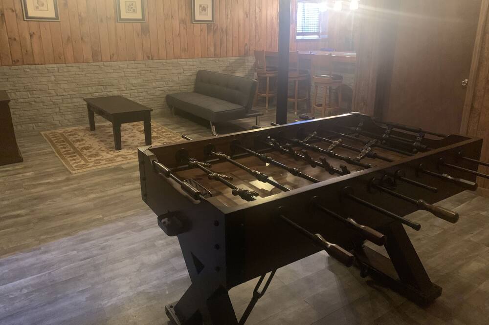 Photo of Others in Rowland